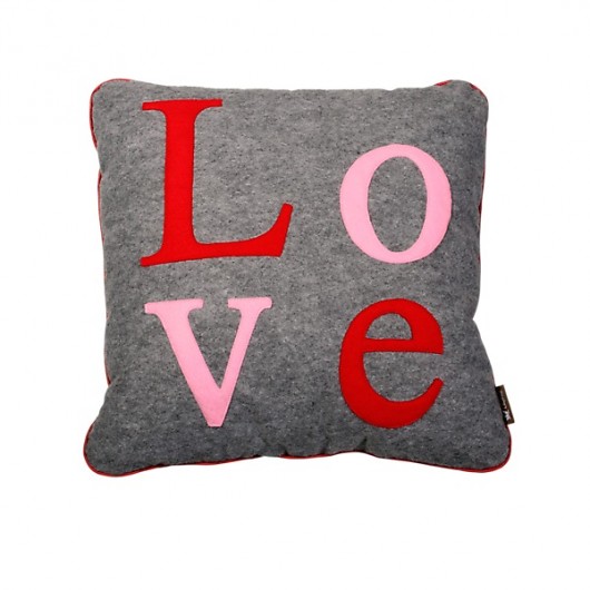 Poduszka Love Lilyshop