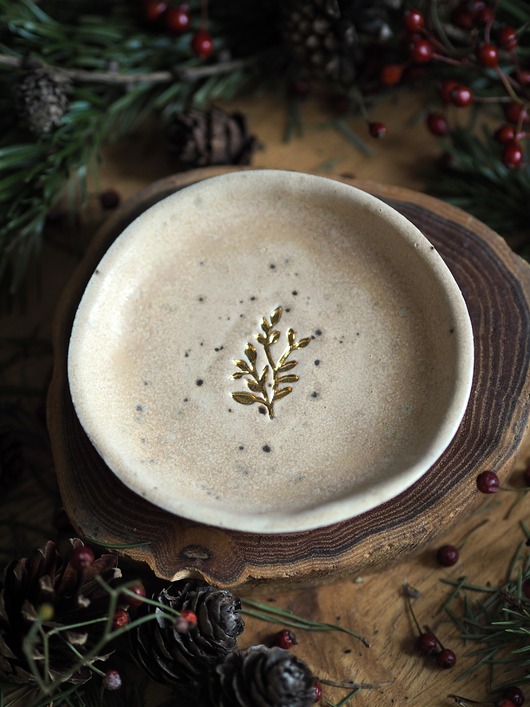 pojemniki na biżuterię Spodek na biżuterię lub palo santo