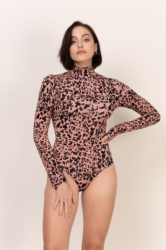 body damskie Wiskozowe BODY z golfem - leopard