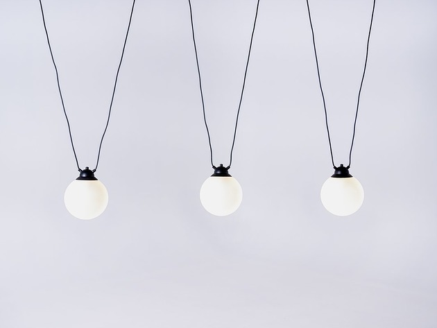 lampy wiszące Nowoczesna lampa wisząca GLASS HANGMAN 3 mleczne klosze kulki do podwieszenia