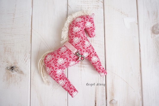 breloki Brelok konik