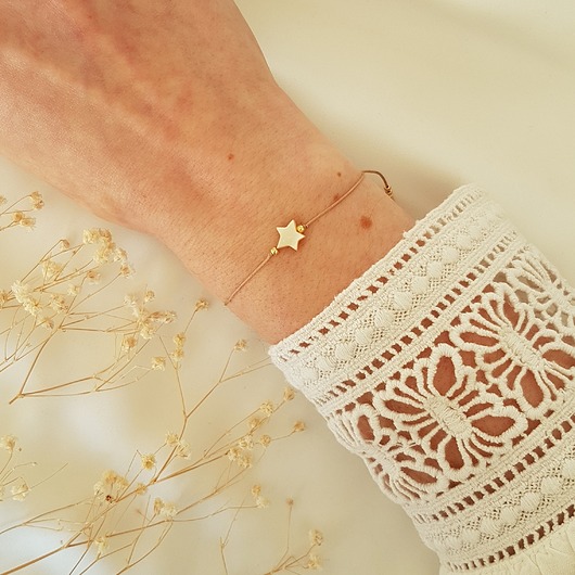 beżowa nitka z gwiazdką LEI handmade 
