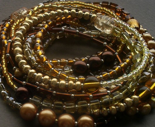 gold-on maghia
