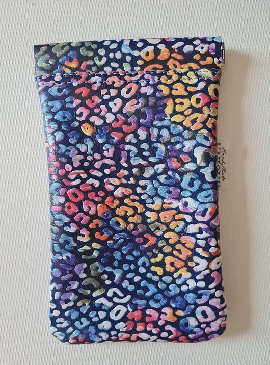etui na okulary Etui na telefon, okulary słoneczne, skóra, panterka, baby blue, fuksja