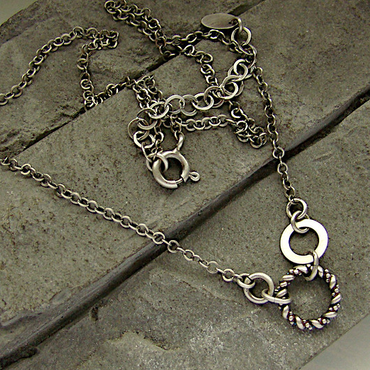 srebrne naszyjniki Karma - srebrny naszyjnik