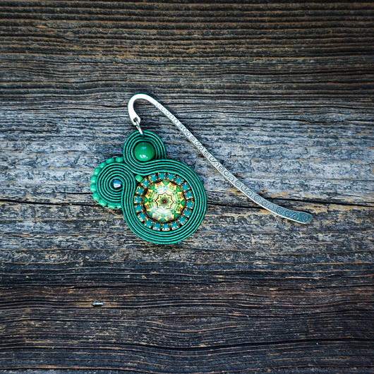 Kocham Czytać -  zakładka do książki soutache Mró Soutache