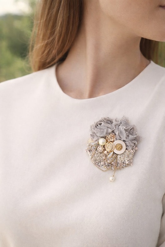 broszki Klara broszka