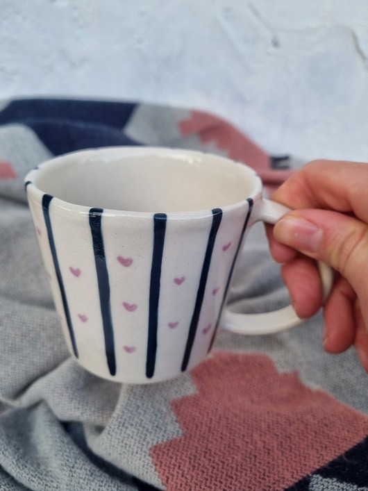 kubki Kubek ceramiczny ręcznie malowany SERDUSZKA