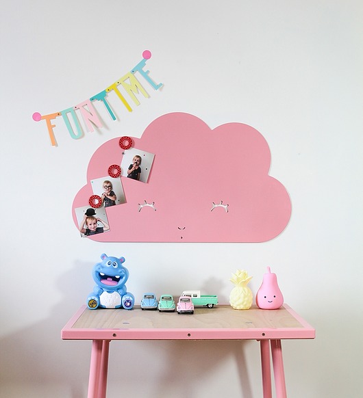 naklejki ścienne do pokoju dziecka tablica magnetyczna CHMURKA