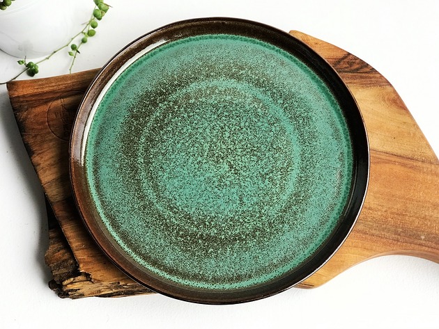Talerz ceramiczny Talerz ręcznie robiony Ceramika Tyka