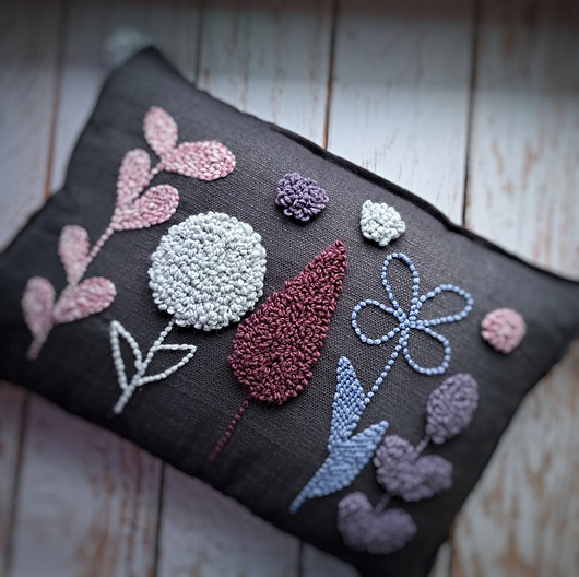 poduszki plecione Nowość! Poduszka dekoracyjna kwiaty boho