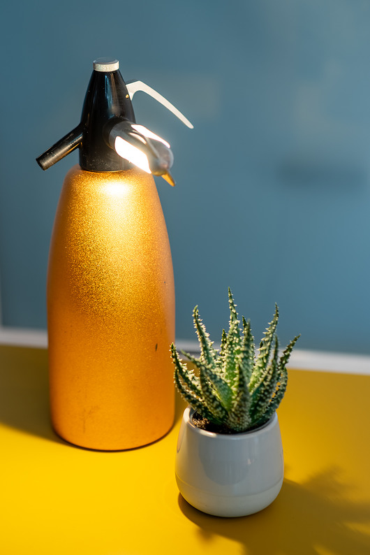 lampy stołowe Lampa Saturator PRL złoty