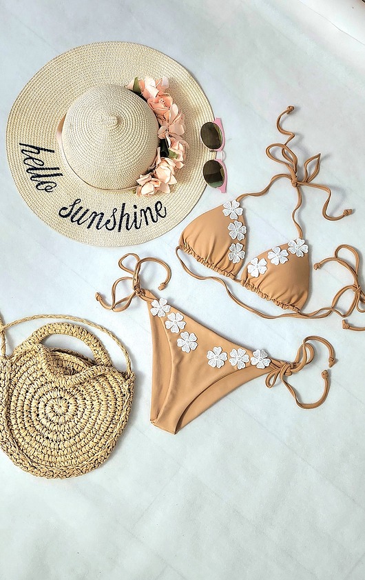 stroje kąpielowe i kostiumy kąpielowe damskie Bikini beżowe strój kąpielowy białe kwiaty koronkowe