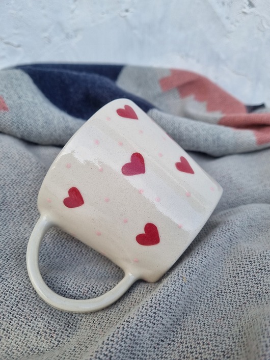 kubki Kubek ceramiczny ręcznie malowany SERDUSZKA