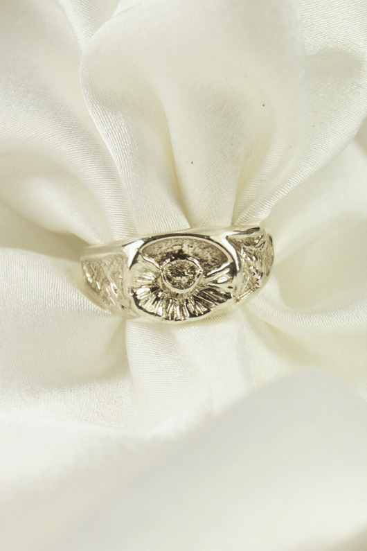 pierścionki srebrne Srebrny sygnet damski piwonia, pełny, srebro 925, Peony, ręcznie wykonany