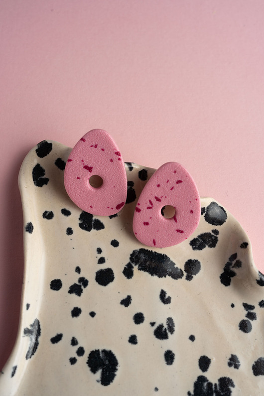 kolczyki z masy plastycznej Wiszące sztyfty w paski