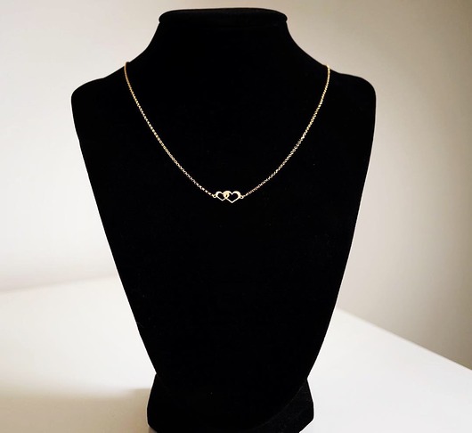 Pozłacany naszyjnik z 2 serduszkami VENA Jewellery