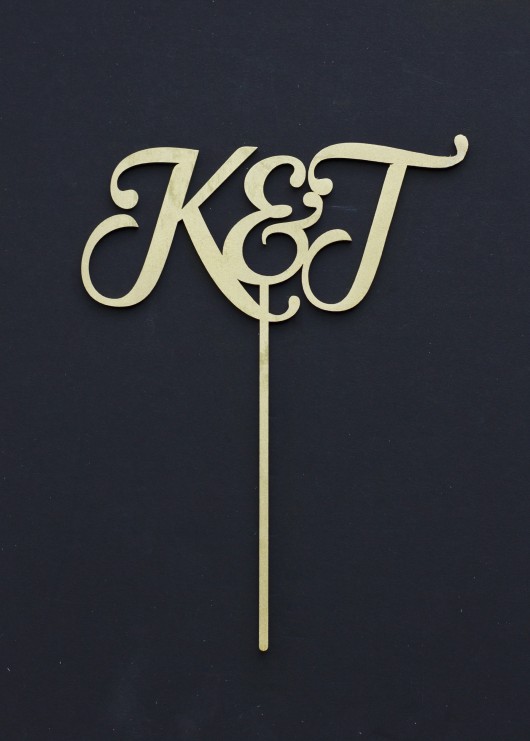 spersonalizowany cake topper inicjały na ślub. methodshop