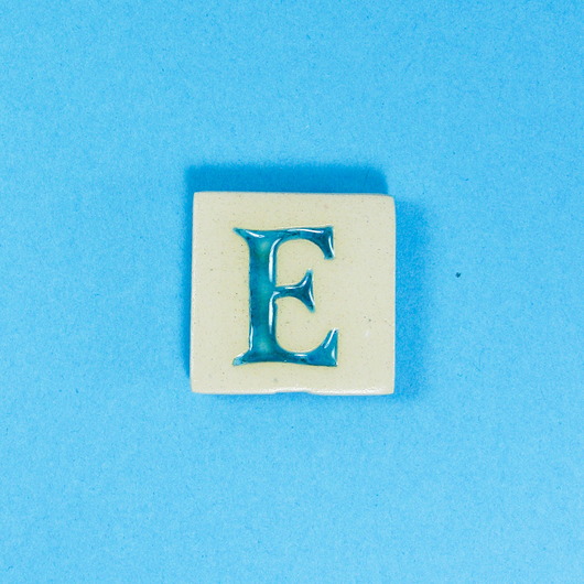 magnesy Ceramiczny magnes, niebieska literka E