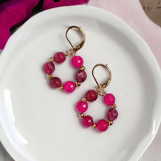 kolczyki z kamieniami Kolekcja WIANKI : urocze kolczyki : fuchsia