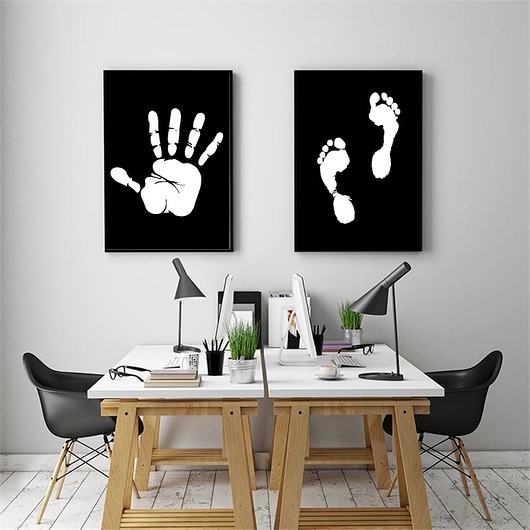 plakat stopy MUKI design