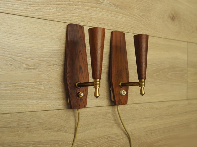 kinkiety Komplet dwóch kinkietów ściennych, duński design, lata 70, produkcja: Dania