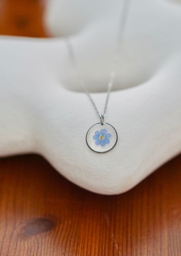 srebrne naszyjniki Naszyjnik z niezapominajkami