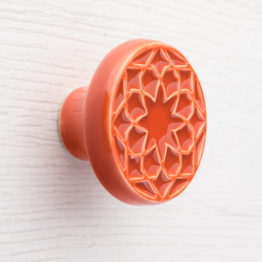 gałki do mebli Gałka do mebli pomarańczowo-brązowa wz.1