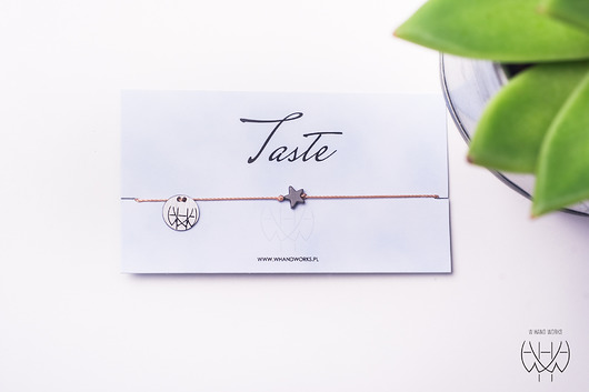 WHW Taste With Matt Star On Apricot String w hand works