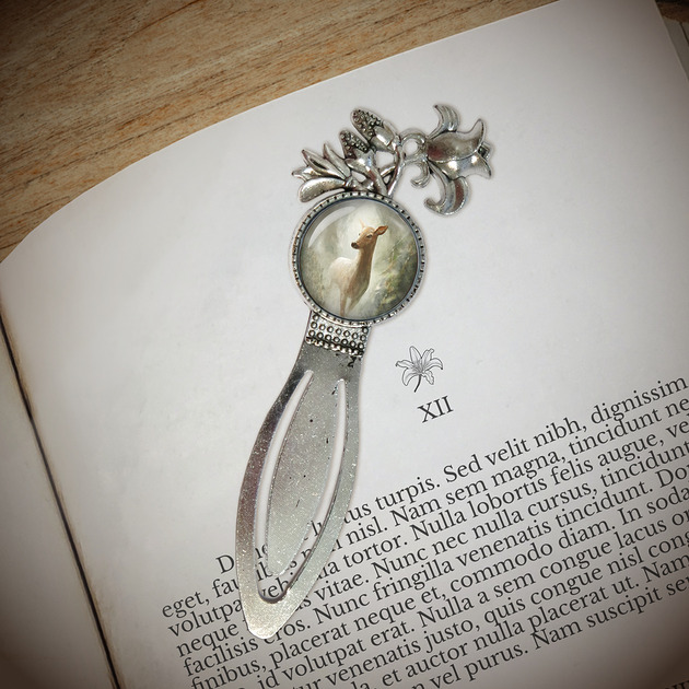 zakładki do książek Zakładka do książki - Sarna - lilia