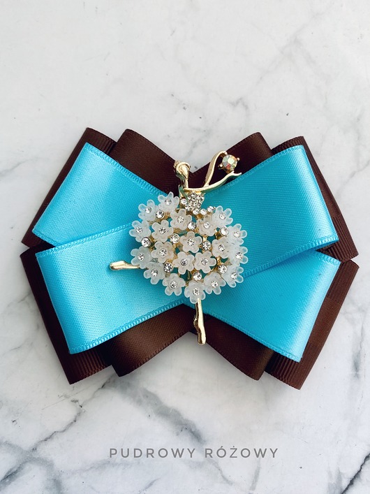 broszki Broszka z   Baletnicą  z kwiatków NOWOŚĆ 1 szt