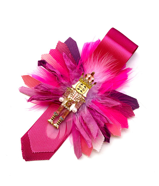 broszki Wyjątkowa świąteczna broszka DZIADEK do orzechów