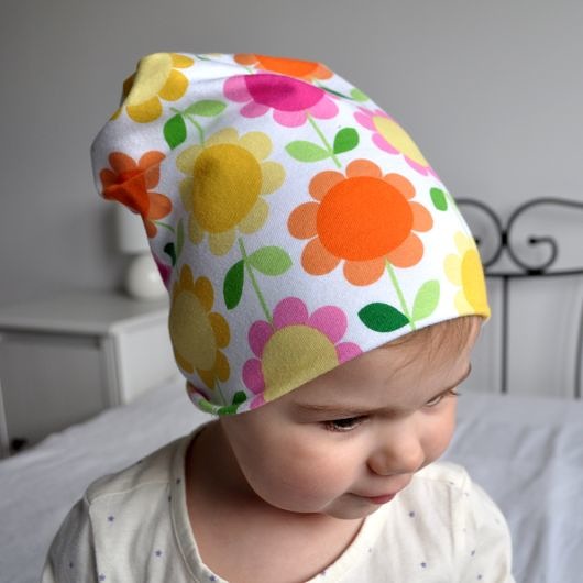 Cienka CZAPKA BEANIE w kwiatuszki_44-52 cm MOJAMAJA