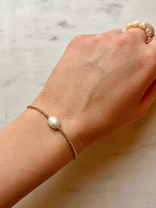 bransoletki złote Bransoletka TENDER pearl z koralikami i naturalną perłą