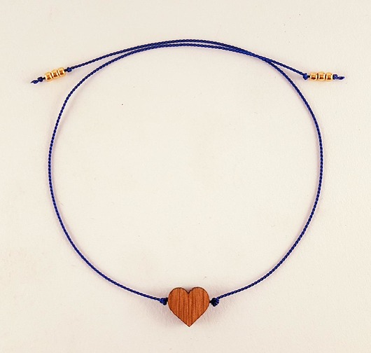 bransoletki drewniane Drewniana bransoletka szczęścia niebiesk - serce