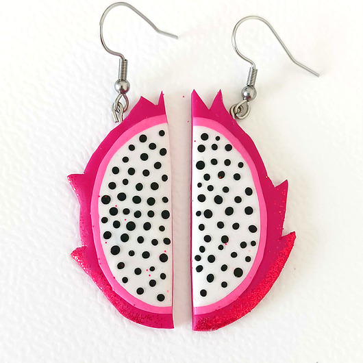 kolczyki z masy plastycznej Neonowe Różowe Kolczyki Smoczy Owoc