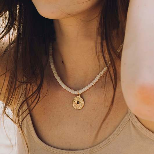 chokery Choker z kremowego koralu