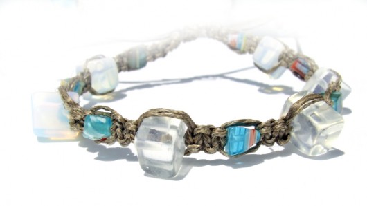 BIAŁY OPAL + MILLEFORI MARIAELA