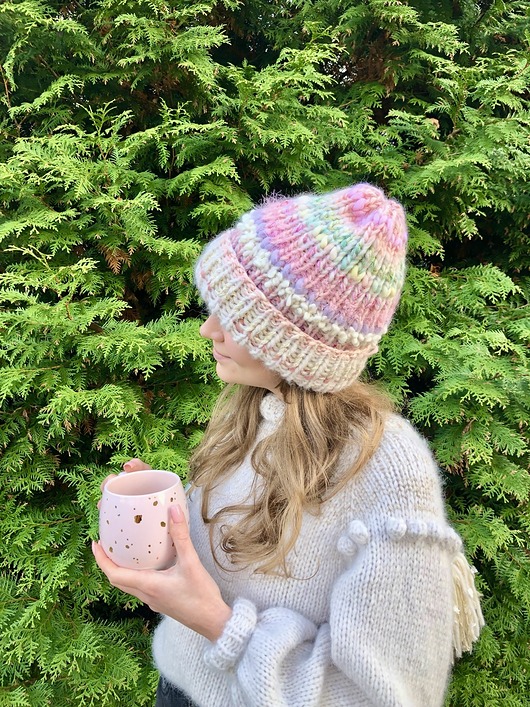 czapki damskie Wełniana czapka handmade kolorowe ozdobne włóczki wełna merino alpaka