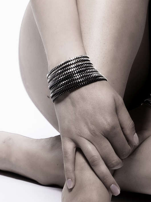 Rockowa szeroka bransoletka ZipFashion