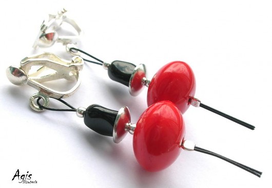 BLACK & RED - Sevillana agis