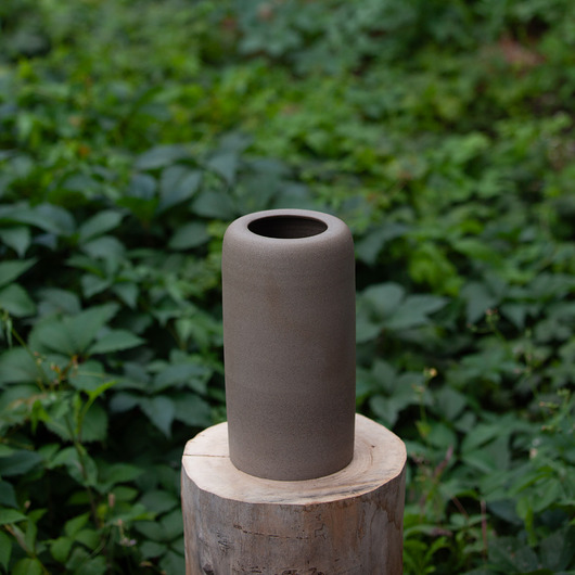 wazony THE EARTH DOLOMITE '25 wazon ceramiczny