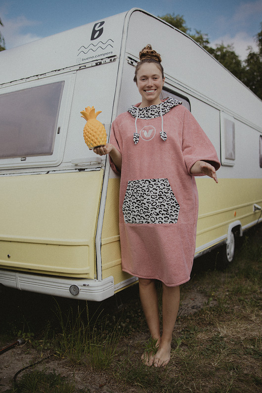 stroje kąpielowe i kostiumy kąpielowe damskie Surf ponczo plażowe DRAGON FRUIT ręcznik kąpielowy