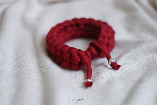 Mjuk burgundowa sopeppermint