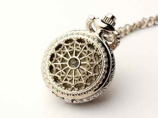 zegarki na łańcuszku PROMYCZEK CZASU (silver) - zegarek wisiorek