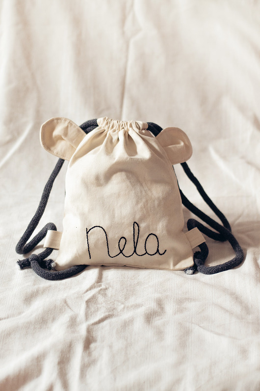 torebki, worki i plecaki dziecięce Bawełniany mini plecak miś z imieniem Nela