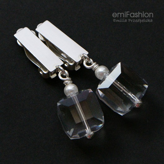 kryształ Swarovski Cube Crystal w perłach MAREMI Jewelry