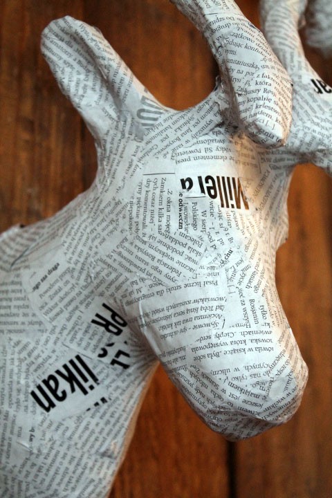 Jelonek gazetowy  PAPER SCULPTURE