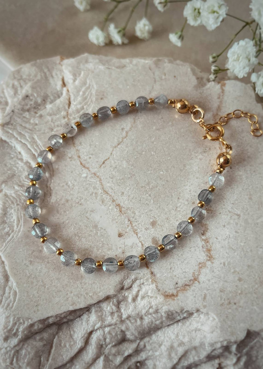 bransoletki z kamieni naturalnych Bransoletka pozłacana z kamieni naturalnych Labradoryt