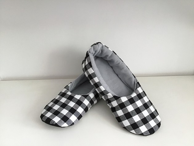 buty męskie Kapcie w kratkę